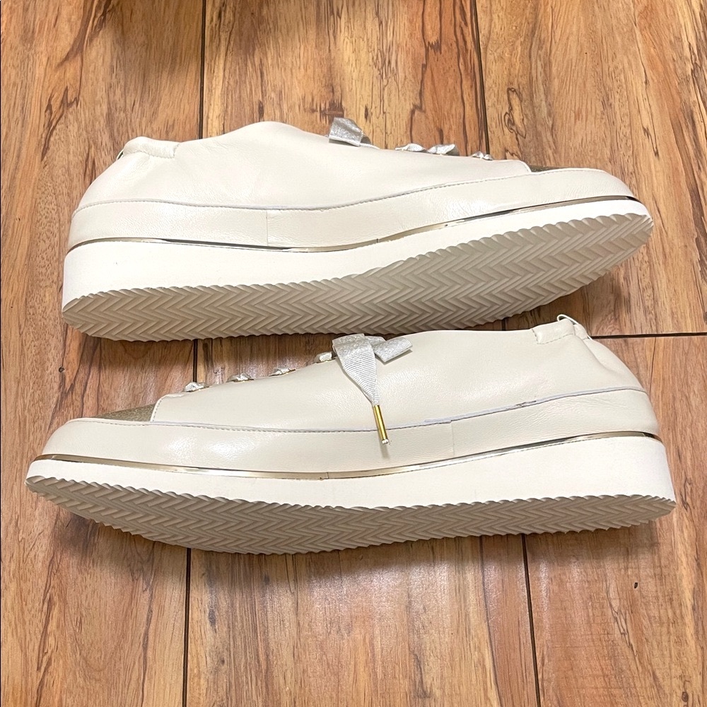 NIB RON WHITE Nadine Sneaker - Picture 8 of 15